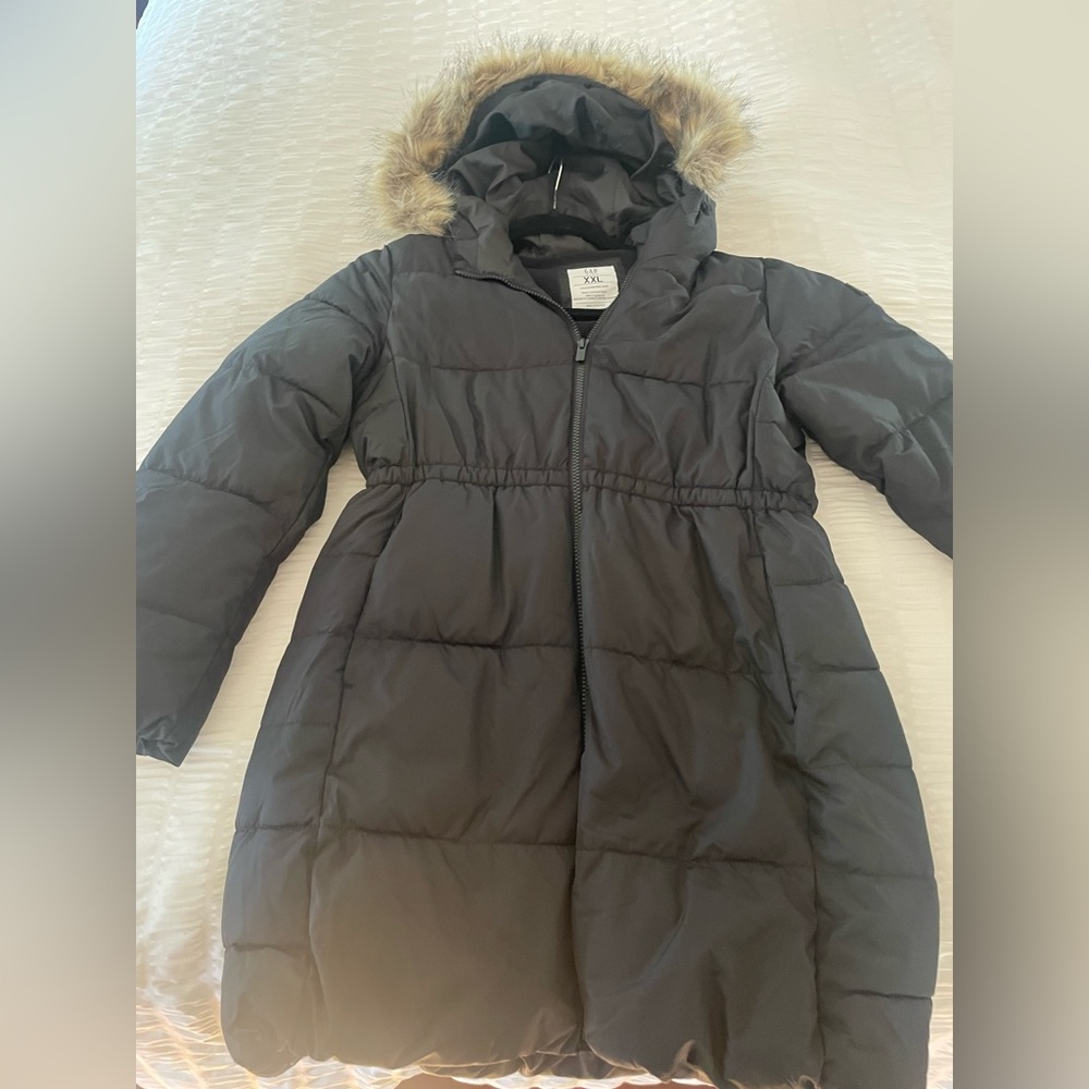 GAP kids XXL winter puffer - never worn